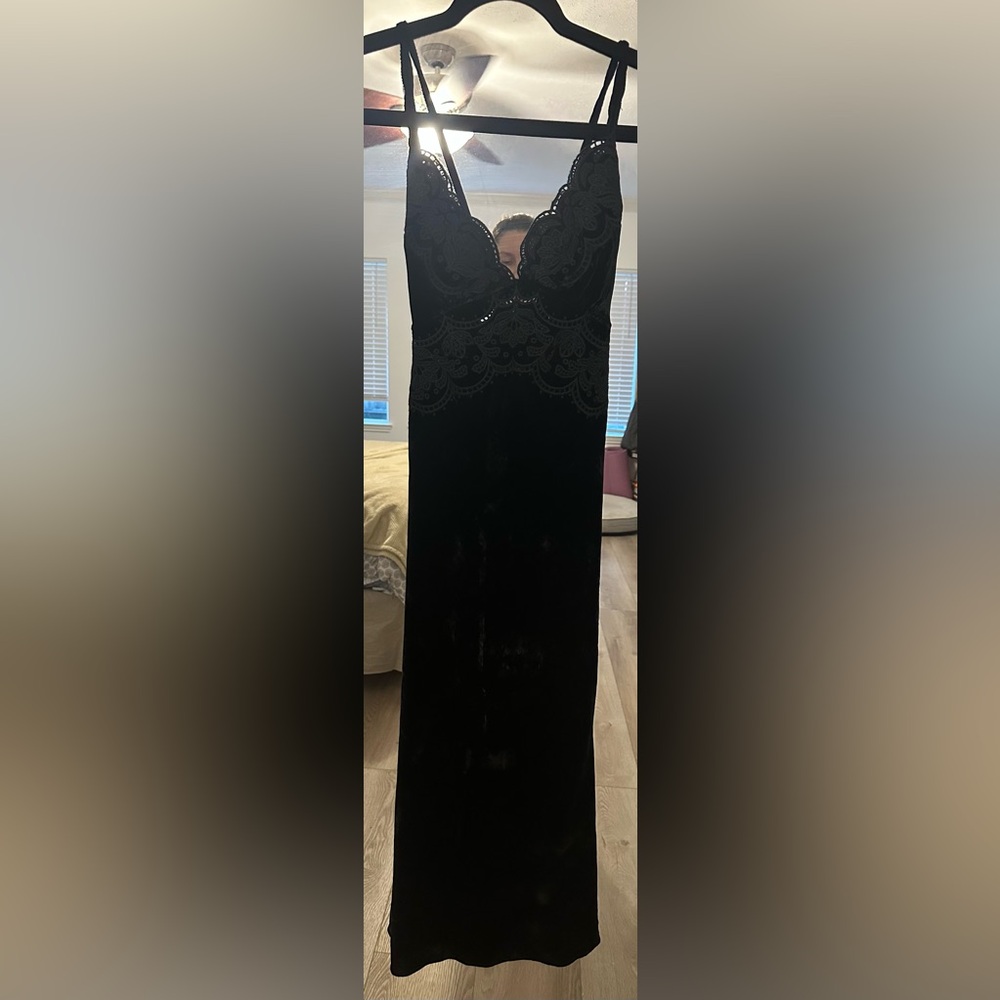 Farm Rio Velvet Slip Dress - Picture 6 of 6